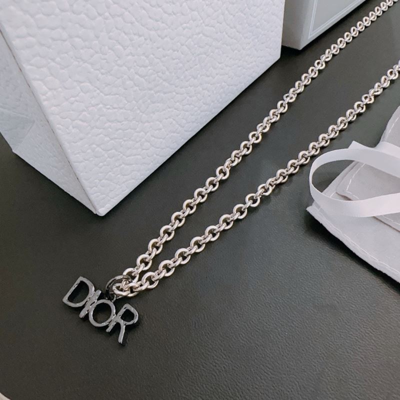 chr1st1an D10r necklaces